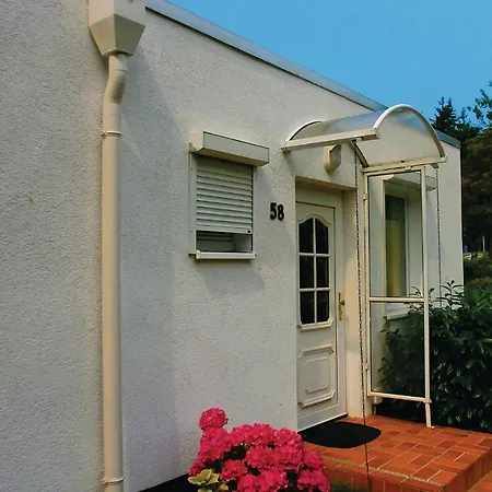 Lovely In Diedrichshagen With Kitchen Vakantiehuis Diedrichshagen (Vorpommern-Greifswald)